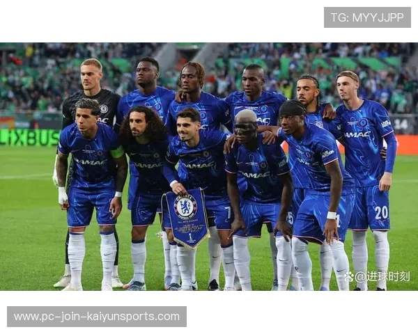 切尔西边路下底回传精彩地创造破门良机 切尔西边路下底回传精彩地创造破门良机