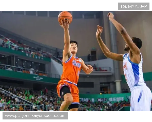 CBA新疆外线火力喷发,迎接全新赛季的挑战