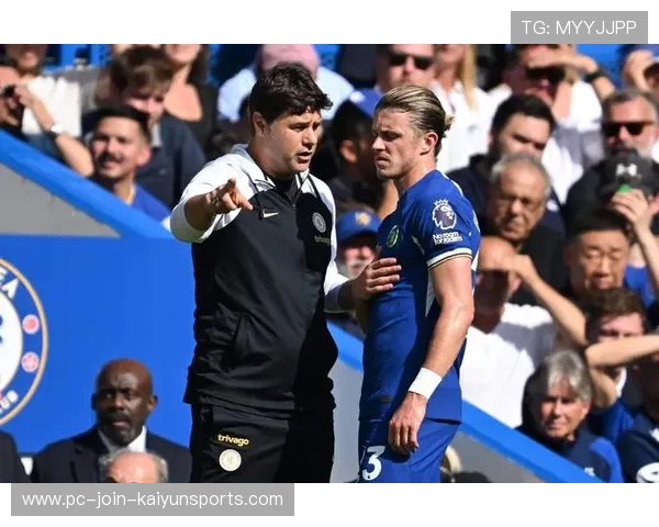 热刺加拉格尔中场送精准直塞：一记改变比赛节奏的艺术传球