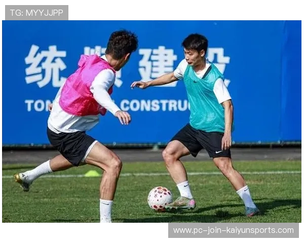 罗竞大连英博首秀助攻+进球，锋线组合出彩